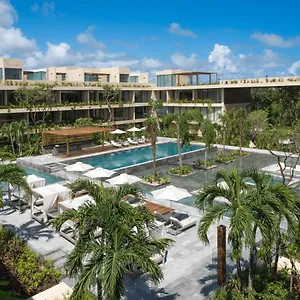 https://luxury-2-bedroom-condo-10-min-from-tulum-ruins.quintano-roohotels.com