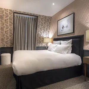 Hotel La Parizienne By Elegancia